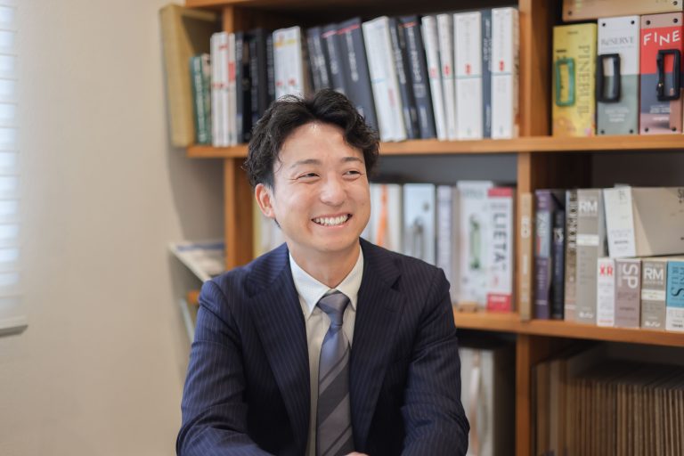 初めまして！吉本です！！