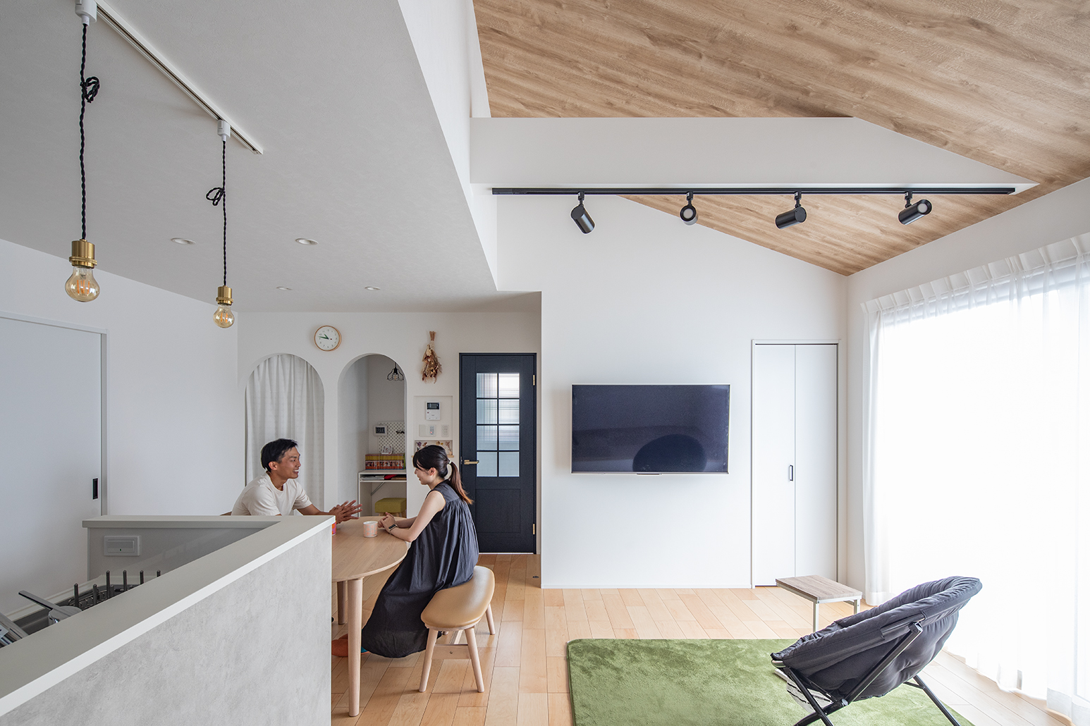 廊下をなくして空間を最大限に活用 ナチュラルな北欧風の住まい